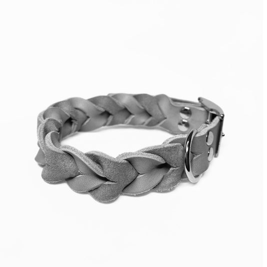 Dein Fettleder Halsband, geflochten