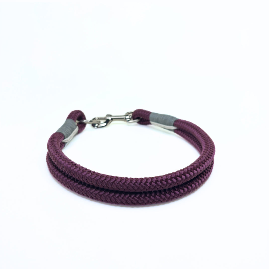 Halsband Tau, Aubergine